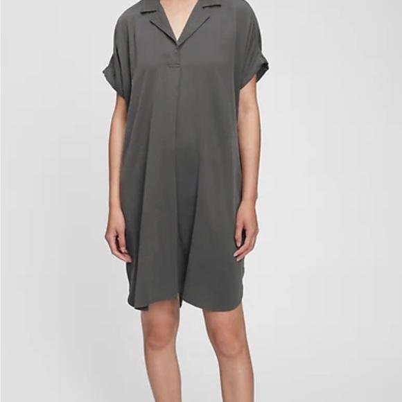 GAP Dresses & Skirts - NWT GAP TENCEL LYOCELL POPOVER DRESS size S
